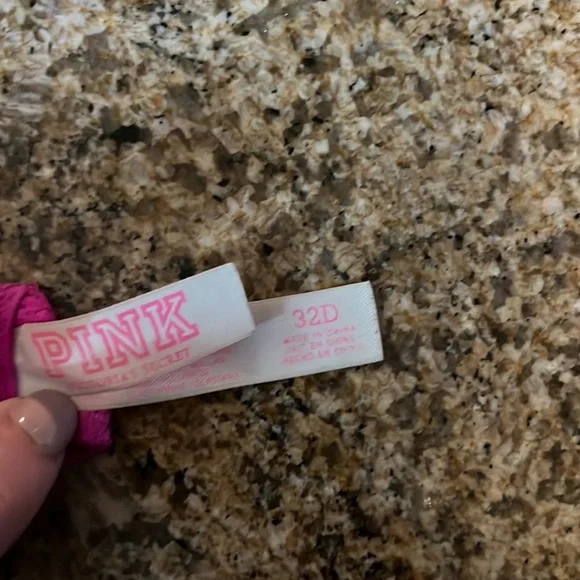 Victoria secret Pink lace push-up bras 2pc. Lot 32D - Picture 9 of 9